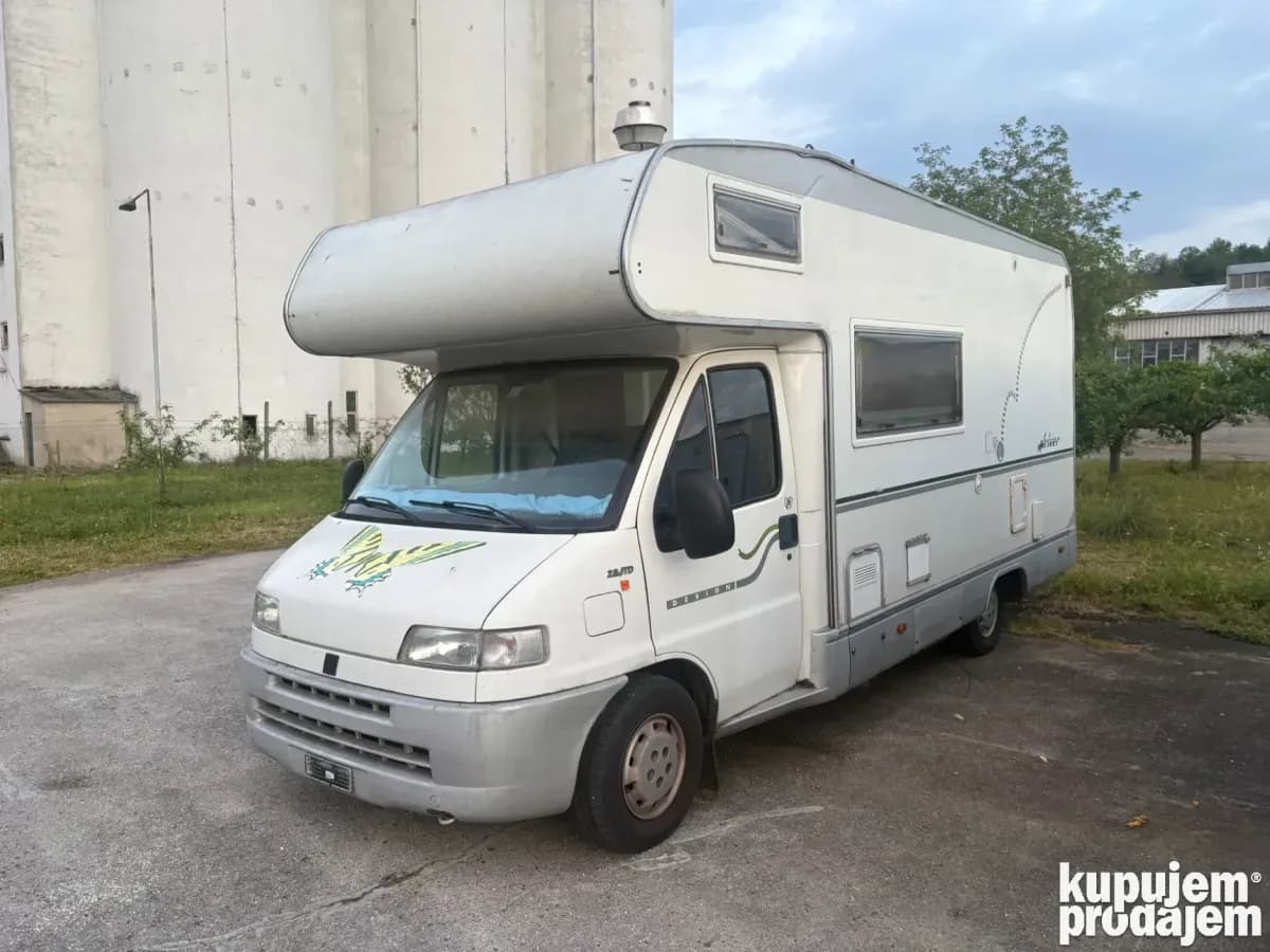 kamper Fiat Ducato 2,8 JTD 2001 Očarinjena sa AMS-om